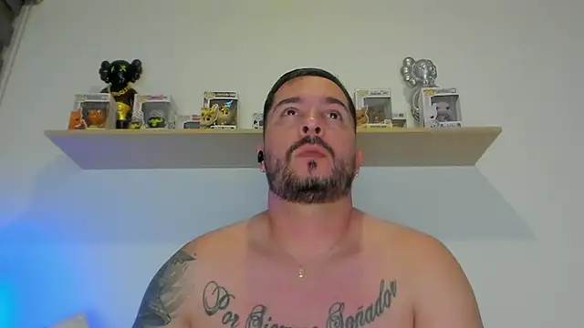 camilo restrepo21 online show from 04.13.26