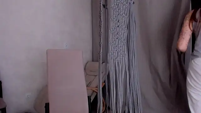 Snapshot of why_again_me chatting on 03.02.25 why again me online show from 03.02.25