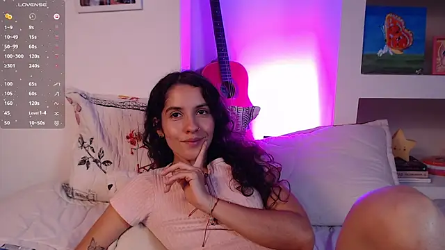 lailypink online show from 04.27.26