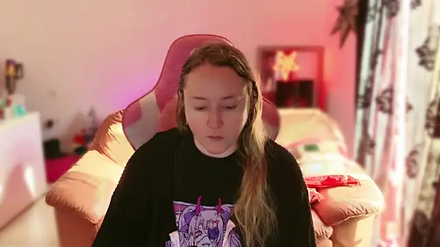 kisicaxx online show from 03.08.25