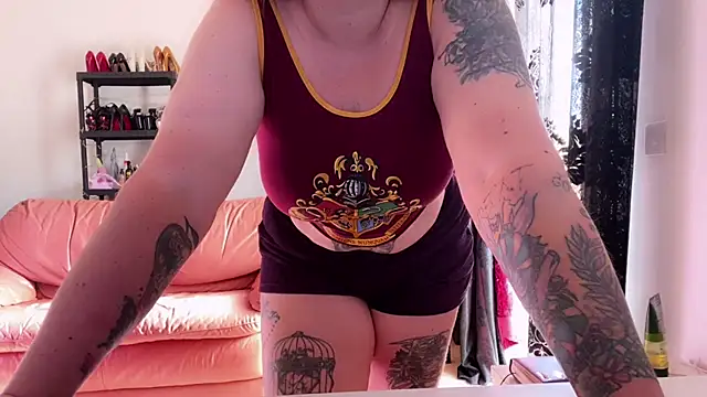 kisicaxx online show from 09.10.25