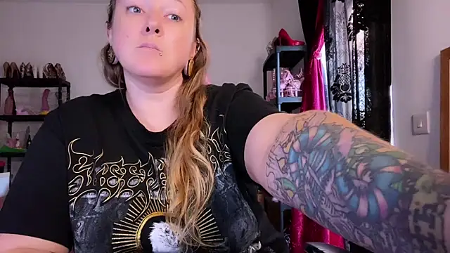 kisicaxx online show from 11.03.25