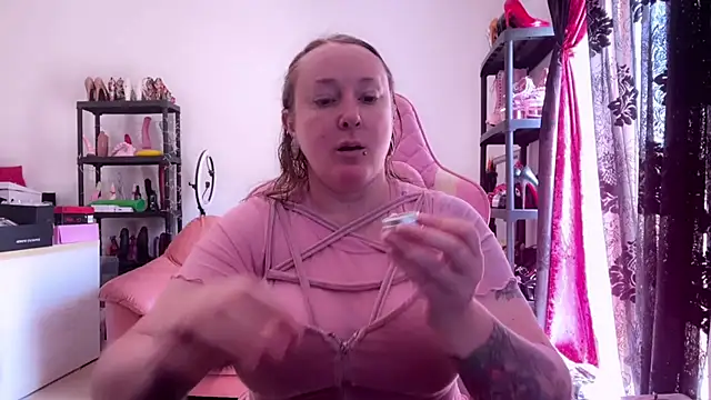 kisicaxx online show from 05.26.26