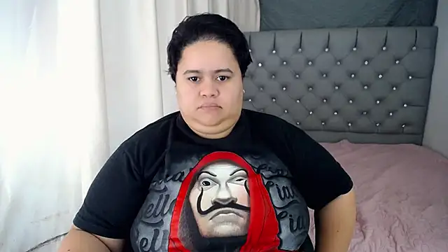 Snapshot of hotlesby4uxxx chatting on 12.06.24 hotlesby4uxxx online show from 12.06.24