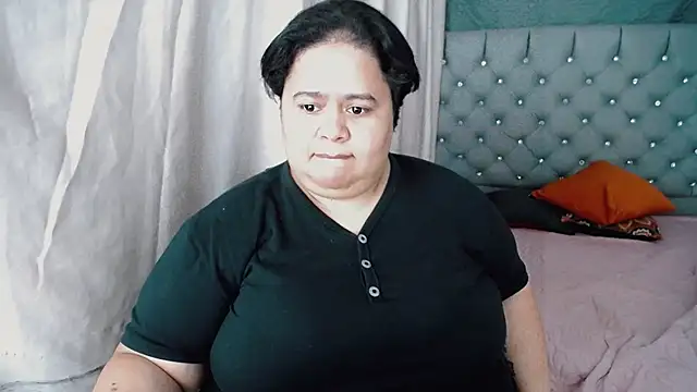 Snapshot of hotlesby4uxxx chatting on 01.09.25 hotlesby4uxxx online show from 01.09.25