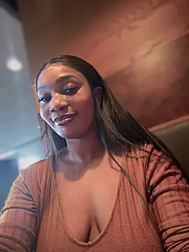   Nessa   online show from 02.15.25