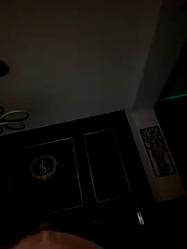 Snapshot of IrisBlues chatting on 09.24.25 IrisBlues online show from 09.24.25