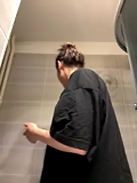 Snapshot of IrisBlues chatting on 11.10.25 IrisBlues online show from 11.10.25