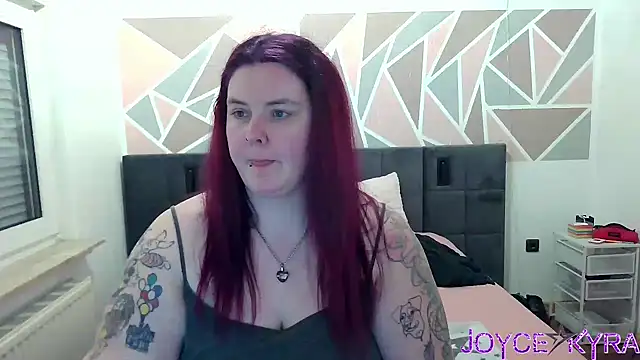 JoyceKyra91 online show from 12.21.25