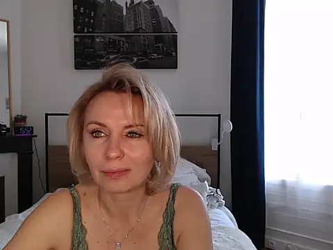 ADreamLady online show from 03.18.26