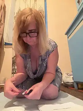 Snapshot of Irina2909@xh chatting on 11.07.25 Irina2909xh online show from 11.07.25