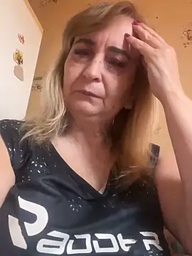 Snapshot of Irina2909@xh chatting on 11.11.25 Irina2909xh online show from 11.11.25