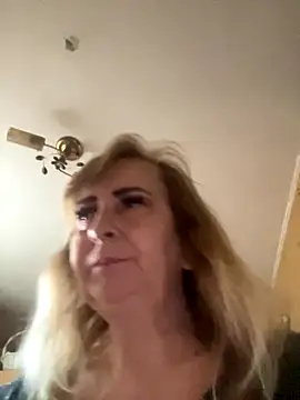 Snapshot of Irina2909@xh chatting on 11.29.25 Irina2909xh online show from 11.29.25