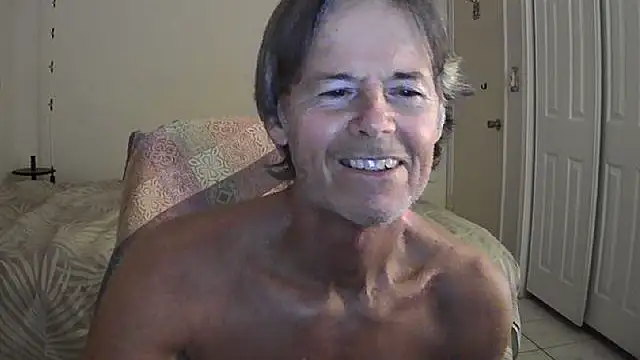 nakeedcowboi65 online show from 04.06.26