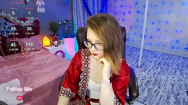 AngelaWhiti online show from 12.16.24