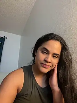 Snapshot of Maria_ruiz chatting on 12.27.24 Maria ruiz online show from 12.27.24