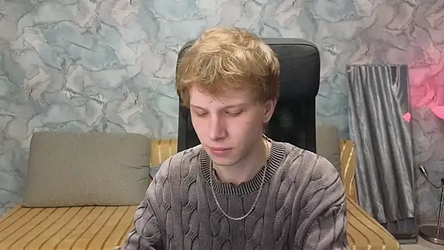 Snapshot of arlekincrop chatting on 02.03.26 arlekincrop online show from 02.03.26