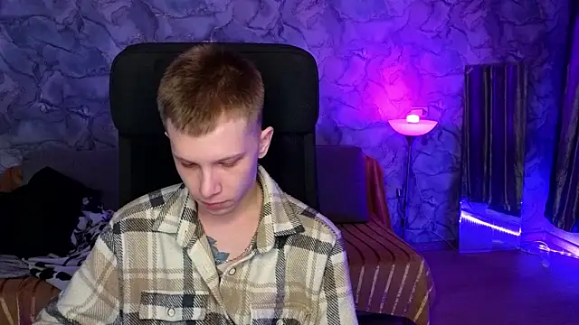 Snapshot of arlekincrop chatting on 02.11.26 arlekincrop online show from 02.11.26