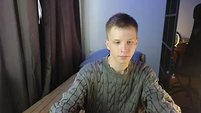 Snapshot of arlekincrop chatting on 02.20.26 arlekincrop online show from 02.20.26