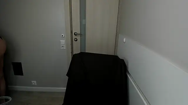 Snapshot of JuliaBusty chatting on 09.09.25 JuliaBusty online show from 09.09.25