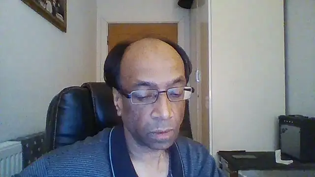 Snapshot of rauncher1 chatting on 01.21.25 rauncher1 online show from 01.21.25