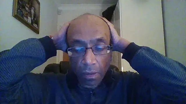 Snapshot of rauncher1 chatting on 02.10.25 rauncher1 online show from 02.10.25