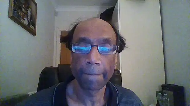 Snapshot of rauncher1 chatting on 02.18.25 rauncher1 online show from 02.18.25