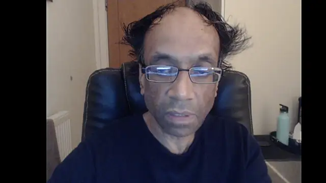 Snapshot of rauncher1 chatting on 06.24.26 rauncher1 online show from 06.24.26