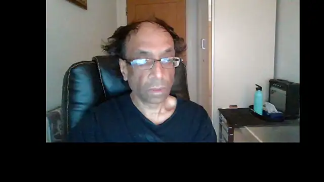 Snapshot of rauncher1 chatting on 07.10.26 rauncher1 online show from 07.10.26