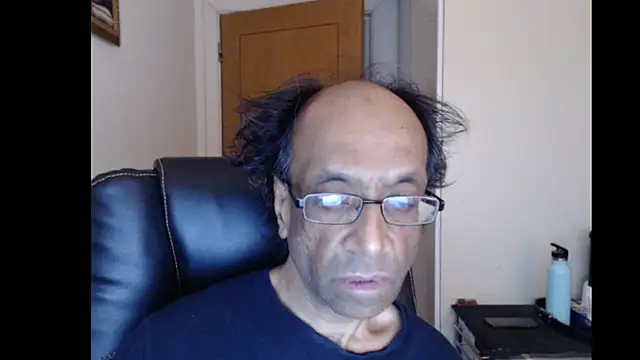 Snapshot of rauncher1 chatting on 07.14.26 rauncher1 online show from 07.14.26