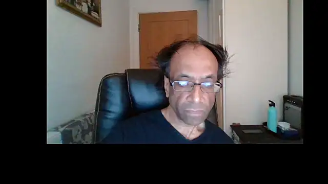 Snapshot of rauncher1 chatting on 07.18.26 rauncher1 online show from 07.18.26