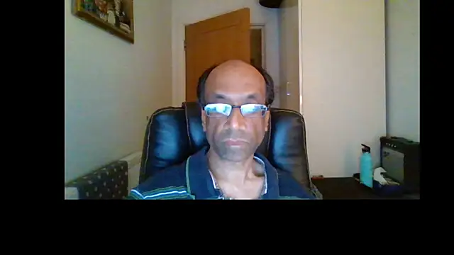 Snapshot of rauncher1 chatting on 07.28.26 rauncher1 online show from 07.28.26