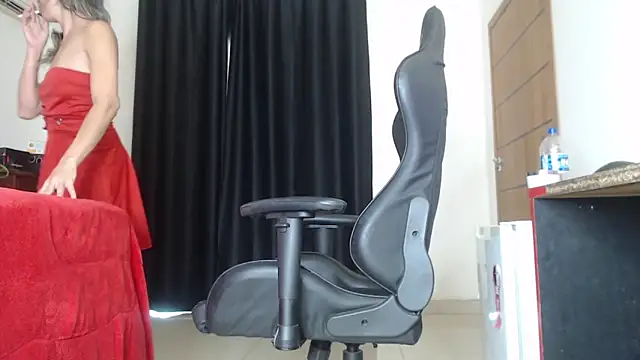 Snapshot of lettylatina@xh chatting on 03.06.26 lettylatinaxh online show from 03.06.26