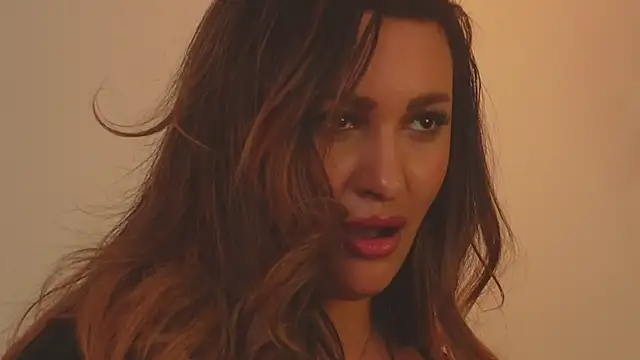 Snapshot of YaaraCollins chatting on 03.10.25 YaaraCollins online show from 03.10.25