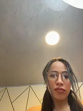 SQUIRTINGQUEEN11 online show from 07.09.26