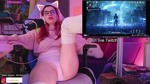 Snapshot of Indriya2x0 chatting on 11.25.25 Indriya2x0 online show from 11.25.25