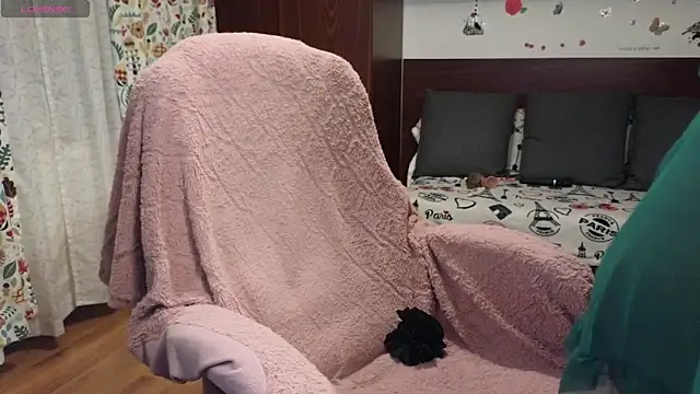 elacoquette online show from 10.20.25