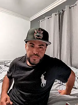 gardy8585 online show from 10.11.25