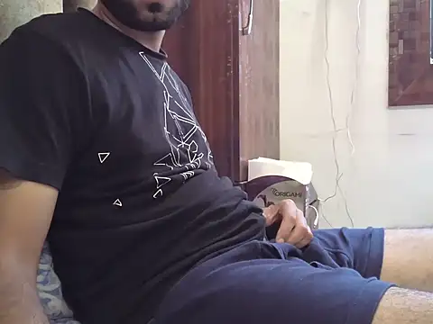 Snapshot of brownie_cake_cb chatting on 10.02.25 brownie cake cb online show from 10.02.25