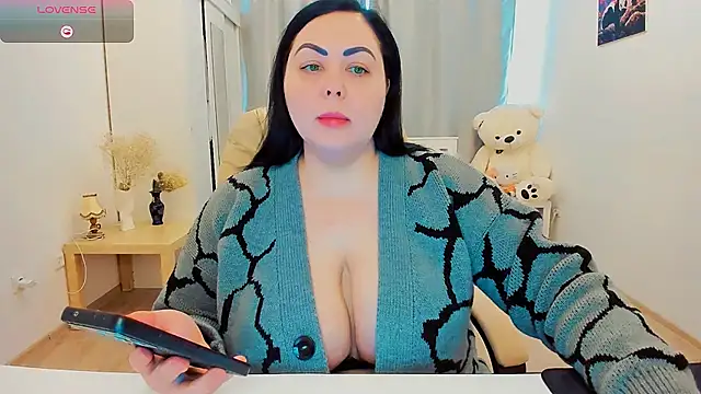 Snapshot of Nina_Hopper chatting on 03.30.26 Nina Hopper online show from 03.30.26