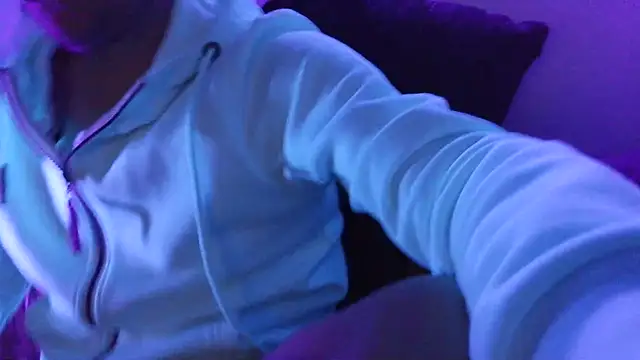 Snapshot of hardcap chatting on 03.08.26 hardcap online show from 03.08.26