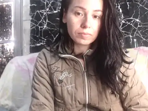 Venusluxodomme online show from 06.19.26