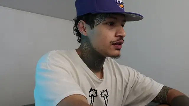 trieone online show from 01.01.25