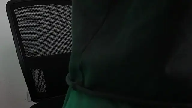 trieone online show from 12.03.25