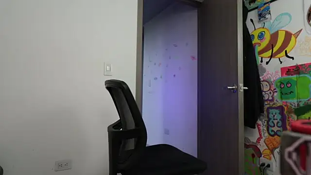 trieone online show from 01.11.26