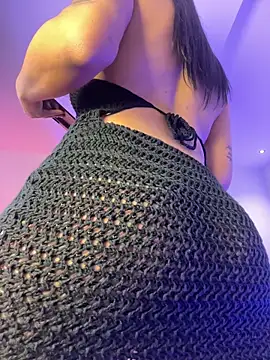 Victoria14  online show from 02.12.26