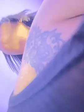 Victoria14  online show from 06.05.26