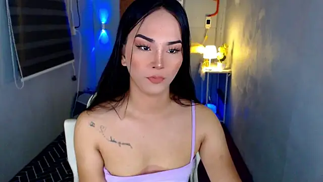 Snapshot of urnaughtydolly69 chatting on 07.08.26 urnaughtydolly69 online show from 07.08.26