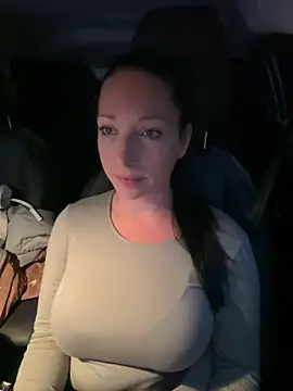 Viola Beck online show from 03.19.25