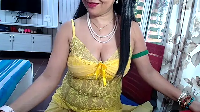 yourradhika online show from 06.18.26